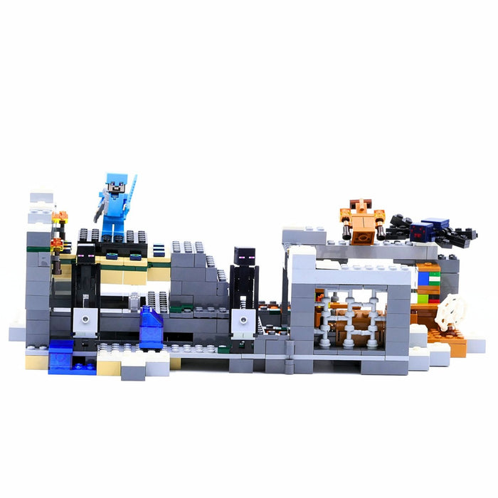 LEGO Minecraft 21124 A végzetportál